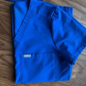 figs | Catarina One-Pocket Top, XS